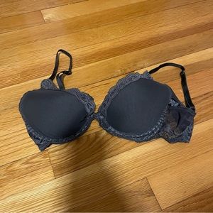 Natori feather underwrie contour bra / 34C